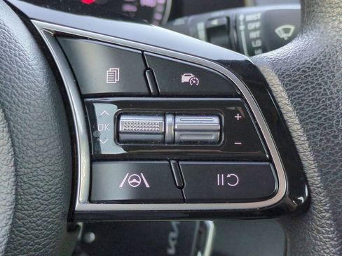 Used 2024 Kia Forte LXS image 23