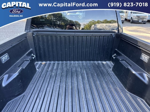 Used 2025 Toyota Tacoma TRD Off-Road AWD/4WD image 16