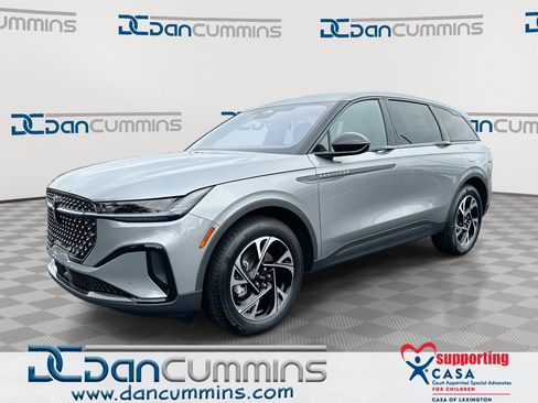 New 2025 Lincoln Nautilus Premier w/ Jet Appearance Package image 1