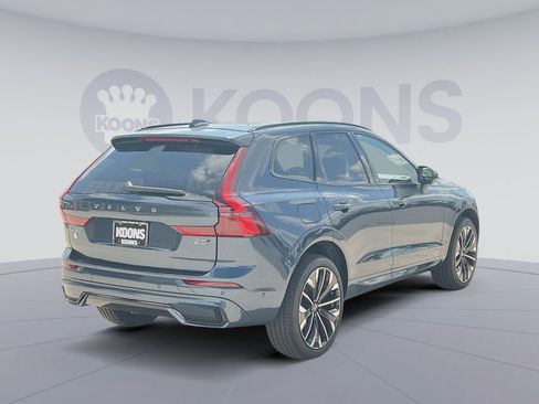 New 2026 Volvo XC60 B5 Ultra w/ Climate Package image 7
