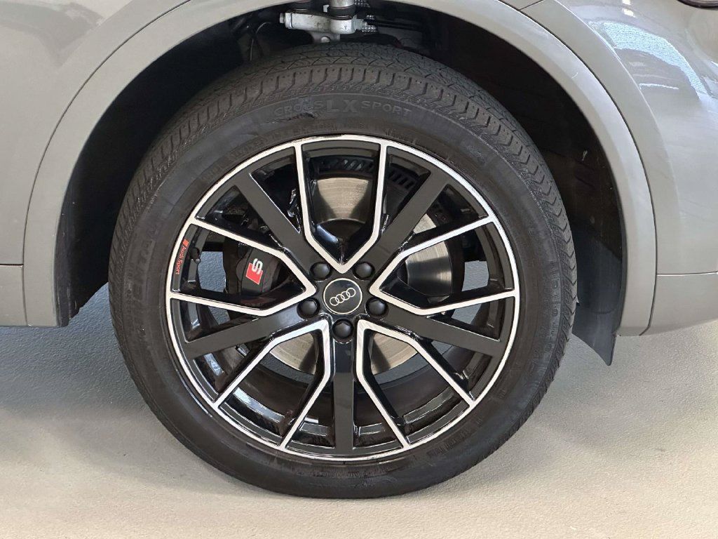 Used 2024 Audi SQ5 Premium Plus w/ Premium Plus Package AWD/4WD image 7