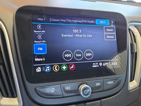 Used 2024 Chevrolet Malibu LT FWD image 25