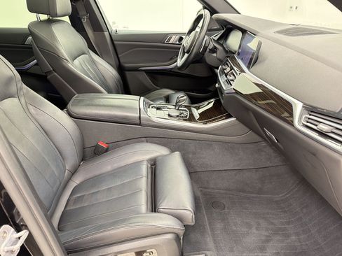 Used 2019 BMW X5 xDrive40i w/ M Sport Package AWD/4WD image 30