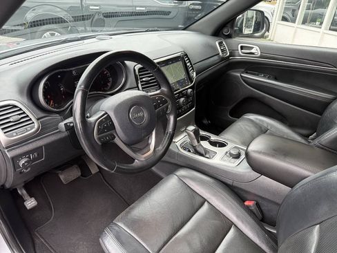 Used 2020 Jeep Grand Cherokee Limited w/ Luxury Group II AWD/4WD image 33