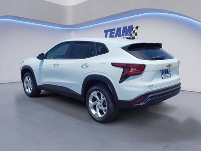 New 2026 Chevrolet Trax LS w/ LS Convenience Package