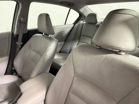 Used 2015 Honda Accord EX-L image 31