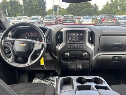 Used 2022 Chevrolet Silverado 2500 Custom w/ LPO, Dark Essentials Package AWD/4WD image 6
