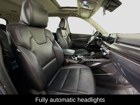 Used 2025 Kia Telluride S image 16
