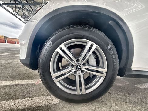 Used 2021 Mercedes-Benz GLC 300 image 23