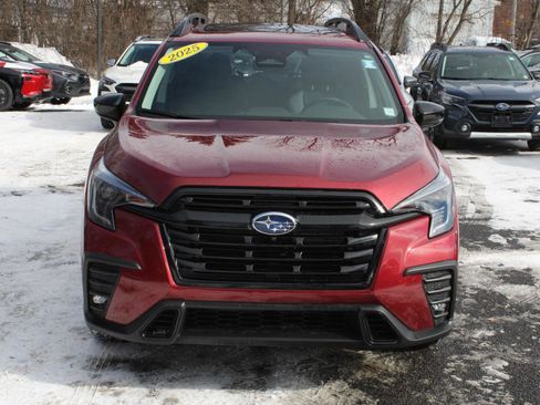 Used 2025 Subaru Ascent Bronze Edition image 2