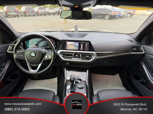 Used 2019 BMW 330i Sedan RWD image 11