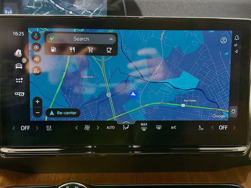 Used 2025 Ford Expedition King Ranch image 17