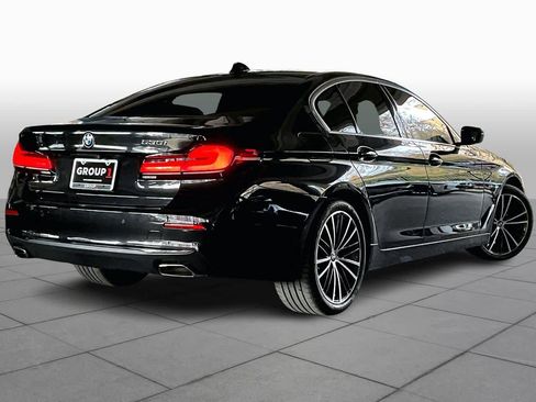 Used 2023 BMW 530i w/ Premium Package image 12