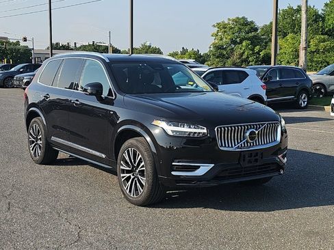 Used 2023 Volvo XC90 T8 Plus AWD/4WD image 1