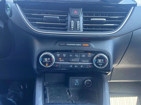 Used 2021 Ford Escape SEL w/ Technology Package AWD/4WD image 20
