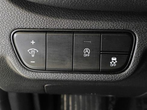 Used 2024 Kia Seltos EX FWD image 33