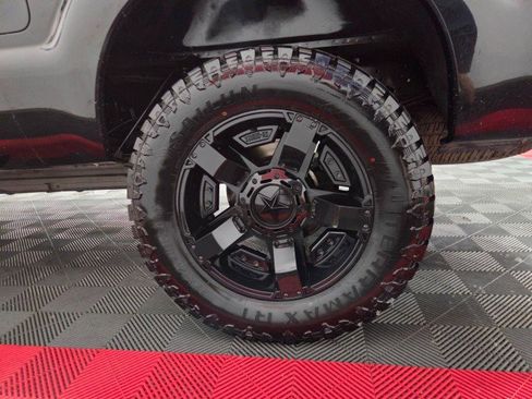 Used 2014 Ford F250 Lariat w/ Lariat Ultimate Package AWD/4WD image 96