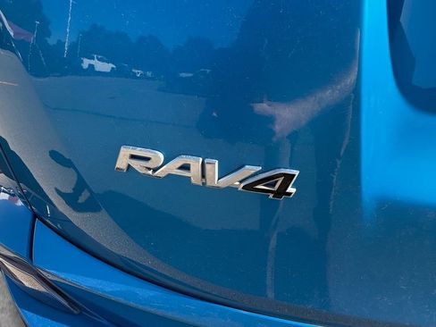 Used 2016 Toyota RAV4 Limited w/ Advanced Technology Package AWD/4WD image 20