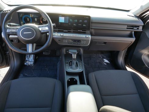 Certified 2025 Hyundai Kona SEL image 21