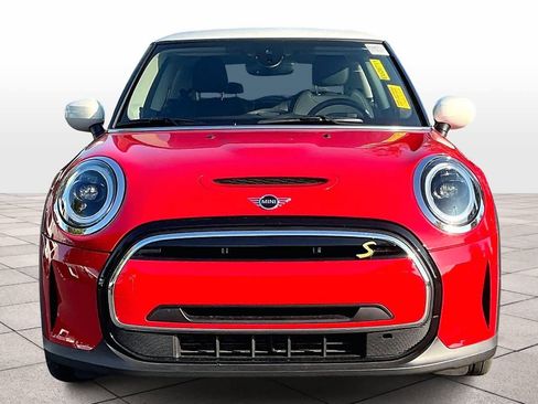 Used 2024 MINI Cooper SE image 3