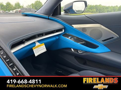 New 2025 Chevrolet Corvette Stingray Premium Cpe w/ Z51 Performance Package image 20