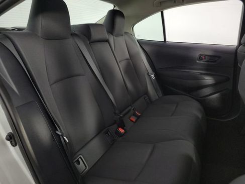 Used 2025 Toyota Corolla LE FWD image 15