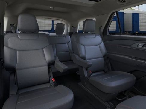New 2026 Ford Explorer Active w/ Active Comfort Package AWD/4WD image 11