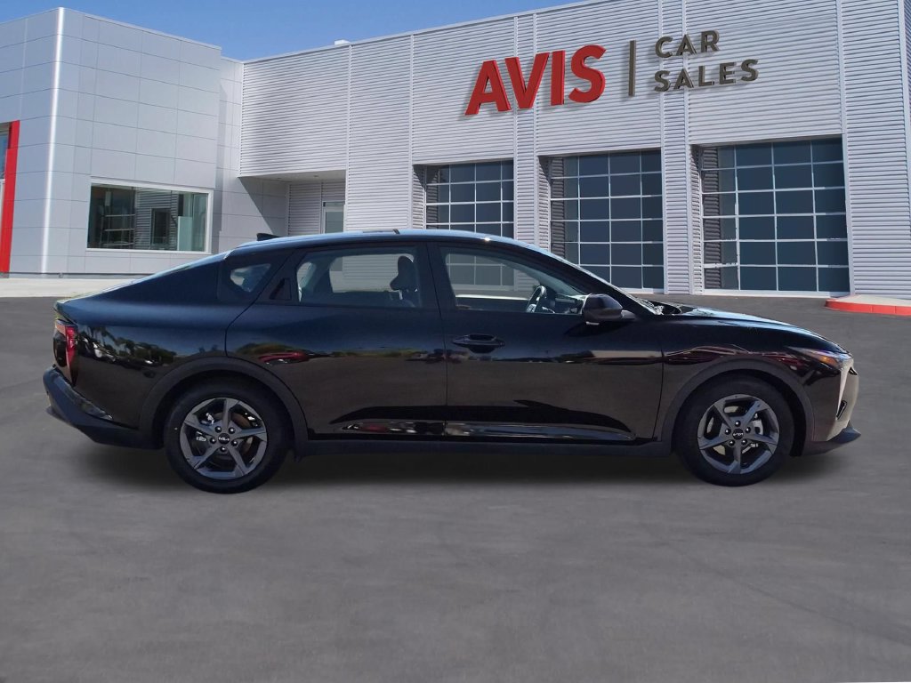 Used 2025 Kia K4 FWD image 4