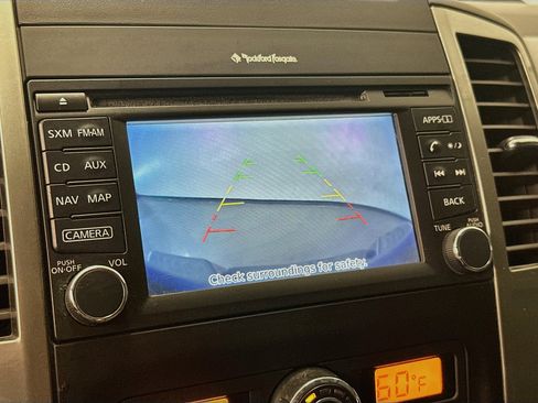Used 2018 Nissan Frontier SL AWD/4WD image 23