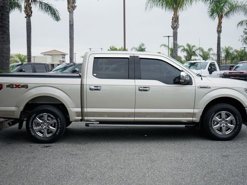 Used 2018 Ford F150 XLT w/ Equipment Group 302A Luxury AWD/4WD image 12