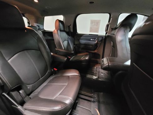 Used 2017 GMC Acadia Limited SLT image 8