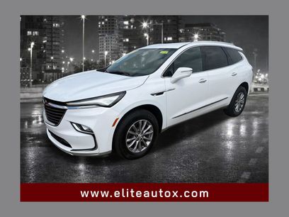 Used 2023 Buick Enclave Essence