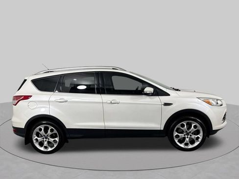 Used 2016 Ford Escape Titanium AWD/4WD image 36