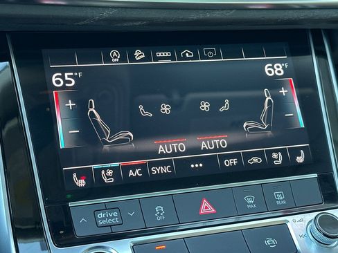 Used 2023 Audi Q8 Premium Plus w/ Premium Plus Package image 21