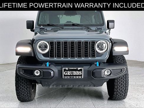Used 2025 Jeep Wrangler Unlimited Rubicon 4xe AWD/4WD image 5