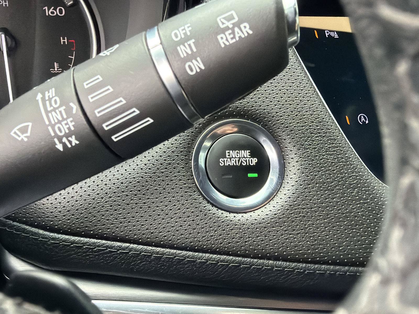 Used 2022 Cadillac XT5 Luxury AWD/4WD image 19