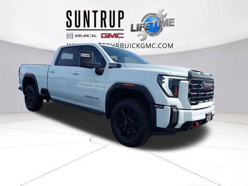 Used 2024 GMC Sierra 2500 AT4 w/ AT4 Premium Plus Package image 8