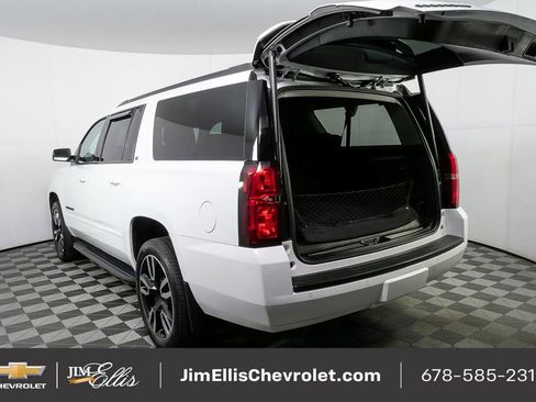 Used 2019 Chevrolet Suburban LT image 37