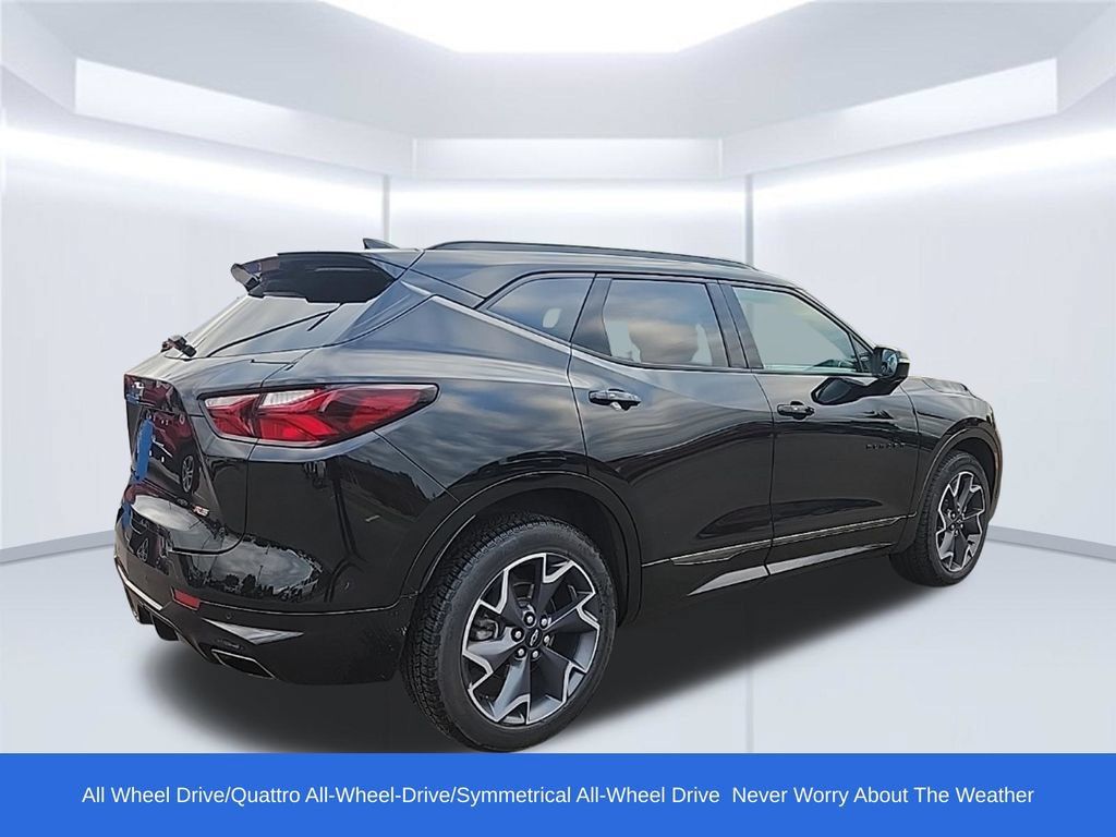 Used 2022 Chevrolet Blazer RS w/ Enhanced Convenience Package AWD/4WD image 3