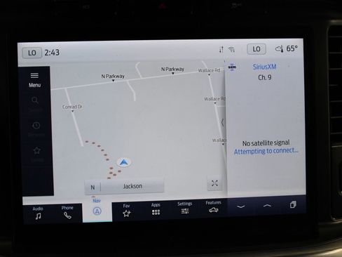 Used 2023 Ford F150 Lariat image 29