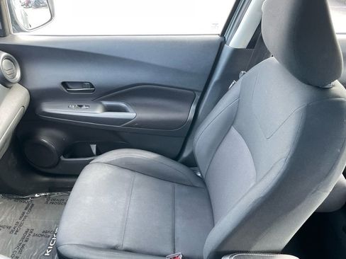 Used 2023 Nissan Kicks S image 17