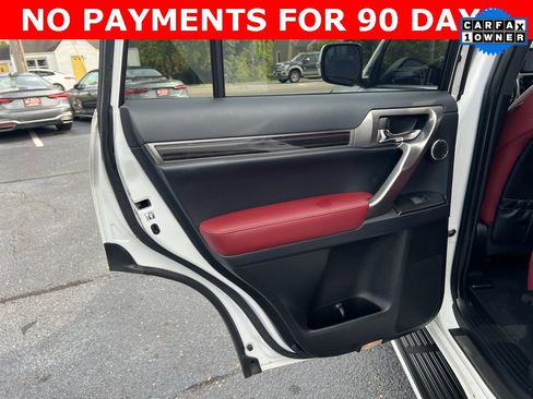 Used 2022 Lexus GX 460 Premium image 32