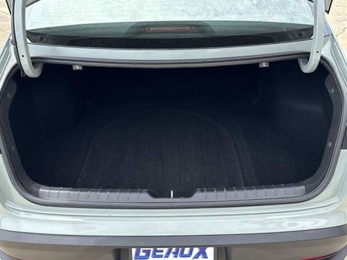Used 2025 Kia K4 FWD image 12