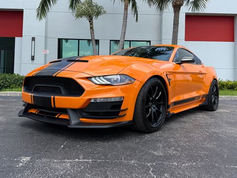 Used 2020 Ford Mustang GT Premium w/ GT Performance Package RWD image 11