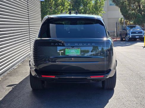 Used 2024 Land Rover Range Rover Long Wheelbase Autobiography AWD/4WD image 6