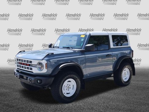 Used 2024 Ford Bronco Heritage Edition AWD/4WD image 5