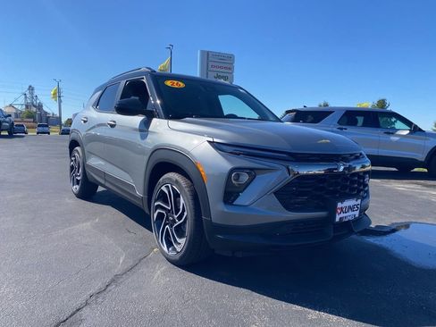New 2026 Chevrolet TrailBlazer RS w/ Driver Confidence Package image 3