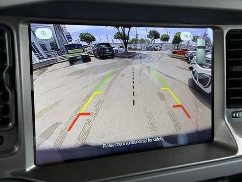 Used 2025 Ford Bronco Big Bend AWD/4WD image 16