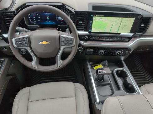 New 2026 Chevrolet Silverado 1500 LTZ w/ LTZ Premium Package image 28