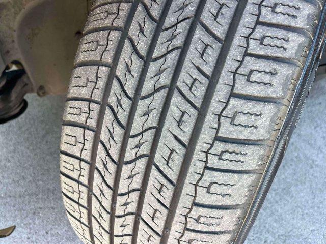 Used 2016 Ford Explorer XLT AWD/4WD image 12